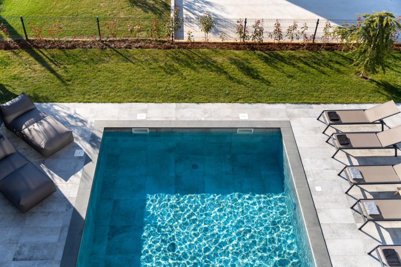 Luxury Villa Aruna Pula Exterior photo