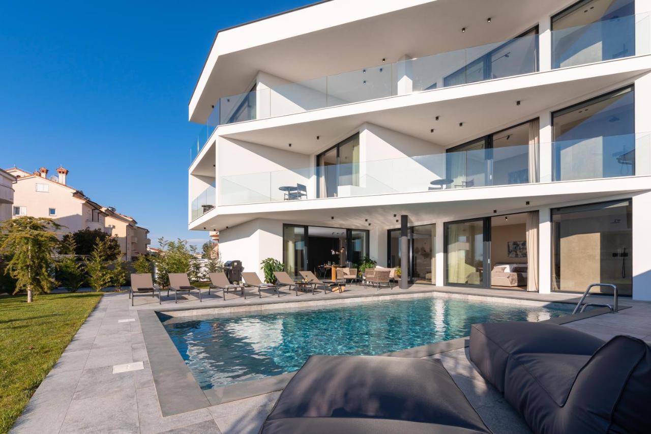 Luxury Villa Aruna Pula Exterior photo