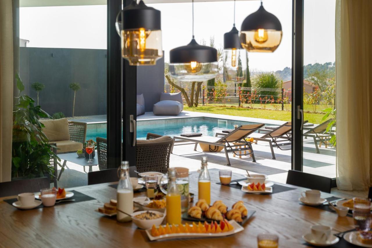 Luxury Villa Aruna Pula Exterior photo