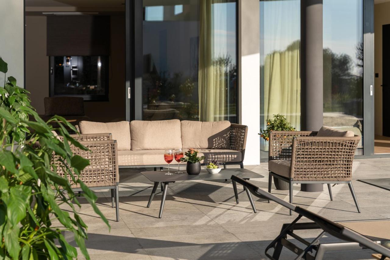 Luxury Villa Aruna Pula Exterior photo