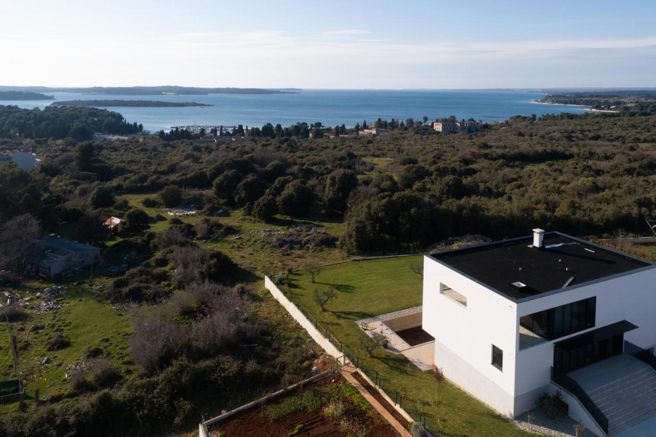 Luxury Villa Aruna Pula Exterior photo